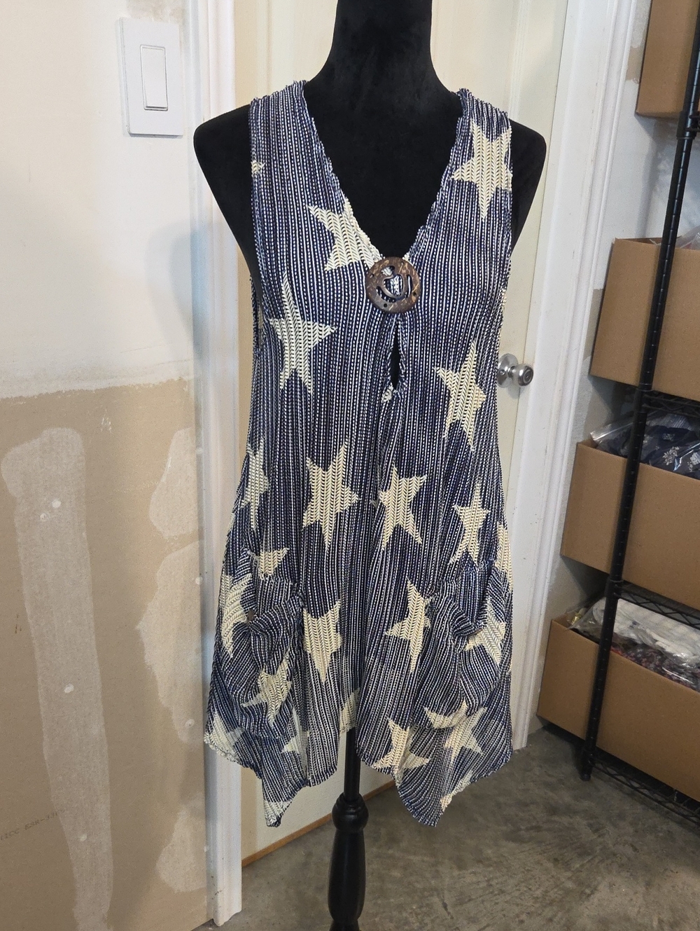 Navy Star-Print Sleeveless Boho Dress Slinky Button Accent Pockets Lagenlook
